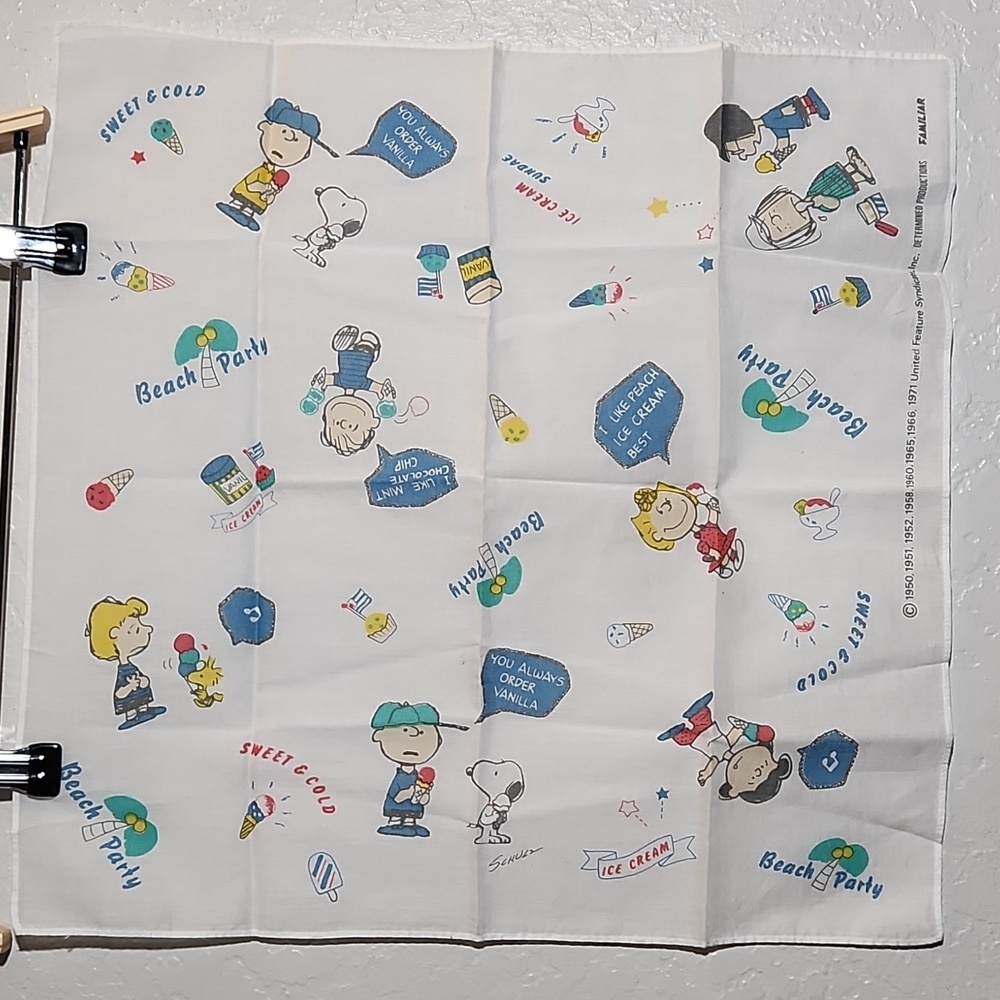 Vintage 70s Snoopy Ice Cream Beach Party Handkerchief EUC 16"×16"